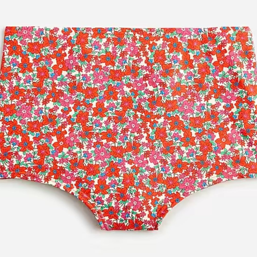 High-rise full-coverage bikini bottom in brilliant blooms